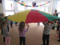 Všem to dneska hrozně sluší 1