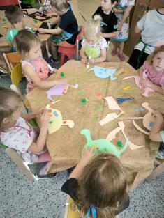 Koťátka na cestě do pravěku 