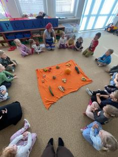 "Zahrádka babičky Běty" - Veverky