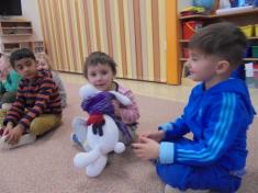 Motýlci - Eskymák, eskymák, rampouchy má tuze rád!