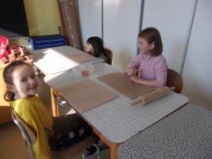 SLUNÍČKA - DEN ZEMĚ