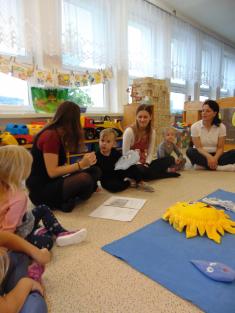 "Jaro léto podzim zima v Kuřátkách je prostě prima."