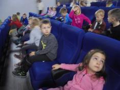 „Čerte, čerte, chlupatý, nechej patel za vraty. Slibuju ti, slibuju, že už zlobit nebudu.“