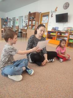 Putování do pravěku s Koťátky